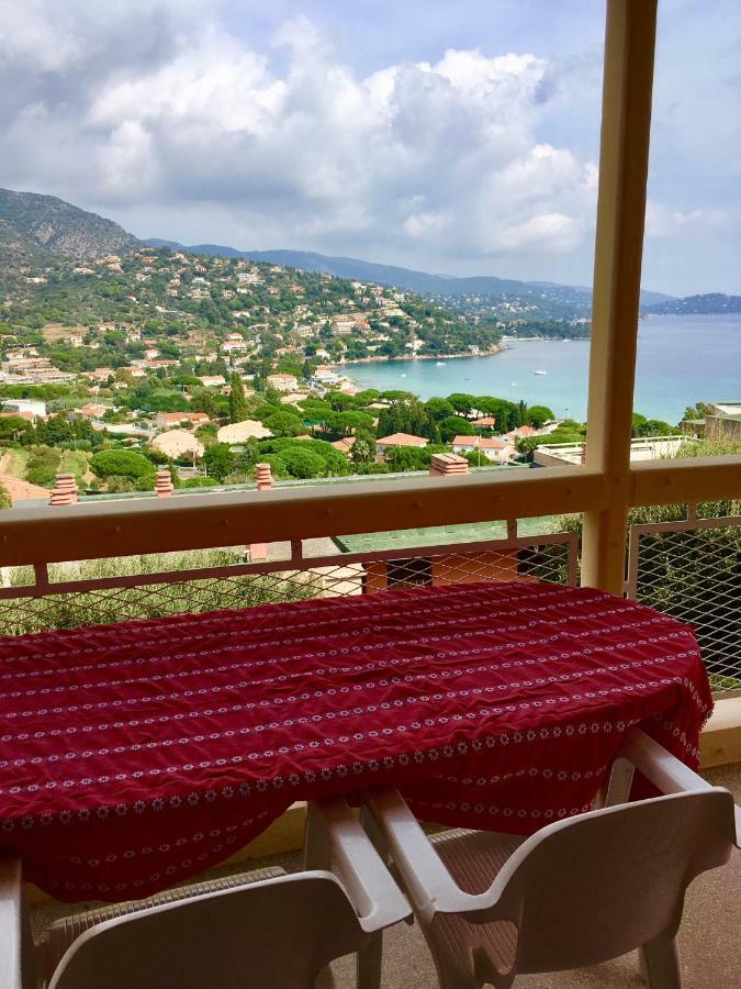 Appartement Altair Le Lavandou Exterior photo